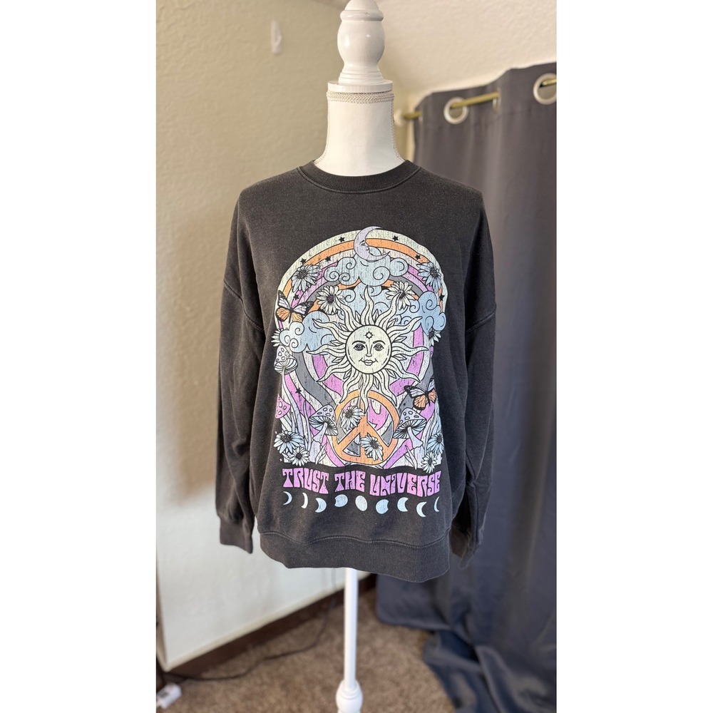 New Trust The Universe Celestial Mushroom Graphic Sweatshirt Faded Black Small